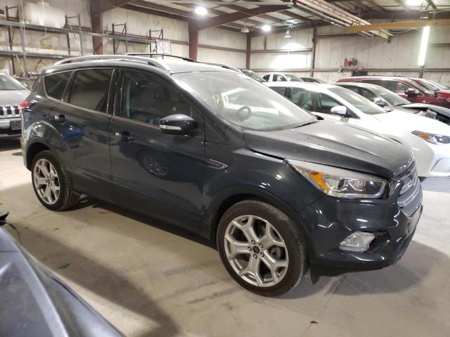1FMCU9J93KUA77116 Ford Escape Titanium