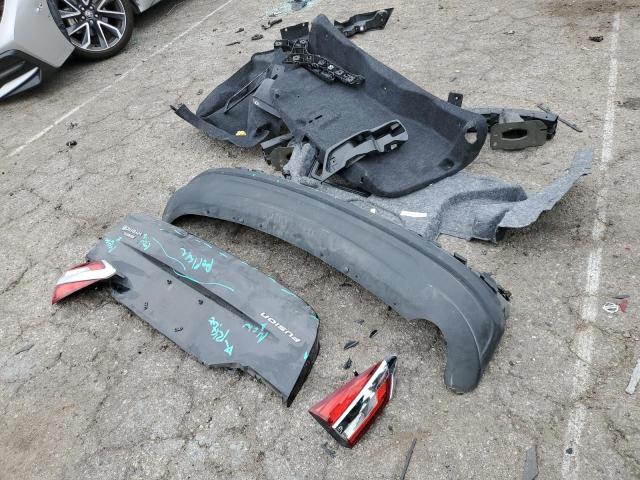 3FA6P0MU0KR176218 Ford FUSION SEL