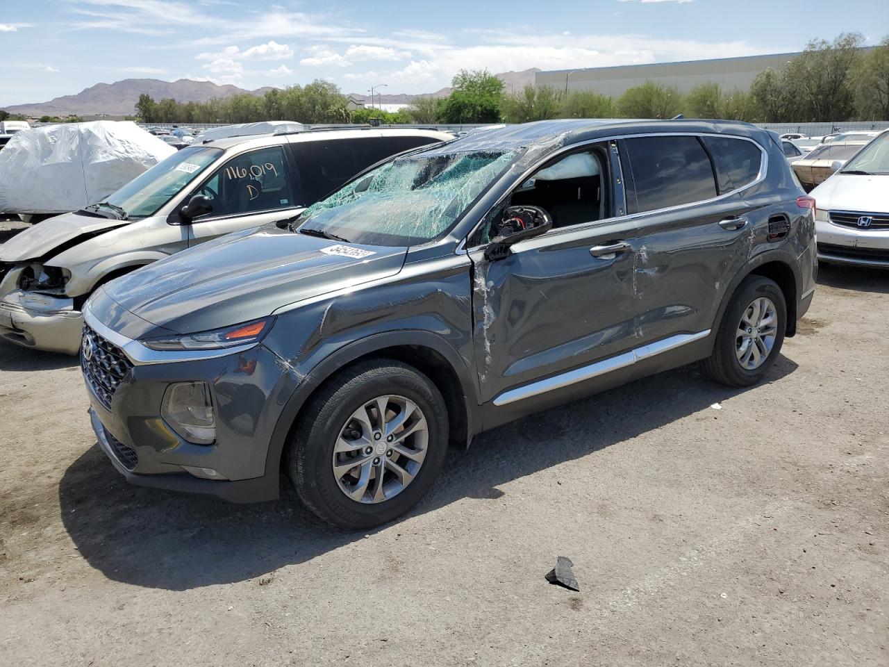 2019 Hyundai Santa Fe Sel vin: 5NMS33AD2KH130206