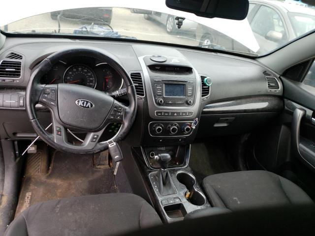 5XYKT3A60EG484130 KIA SORENTO LX