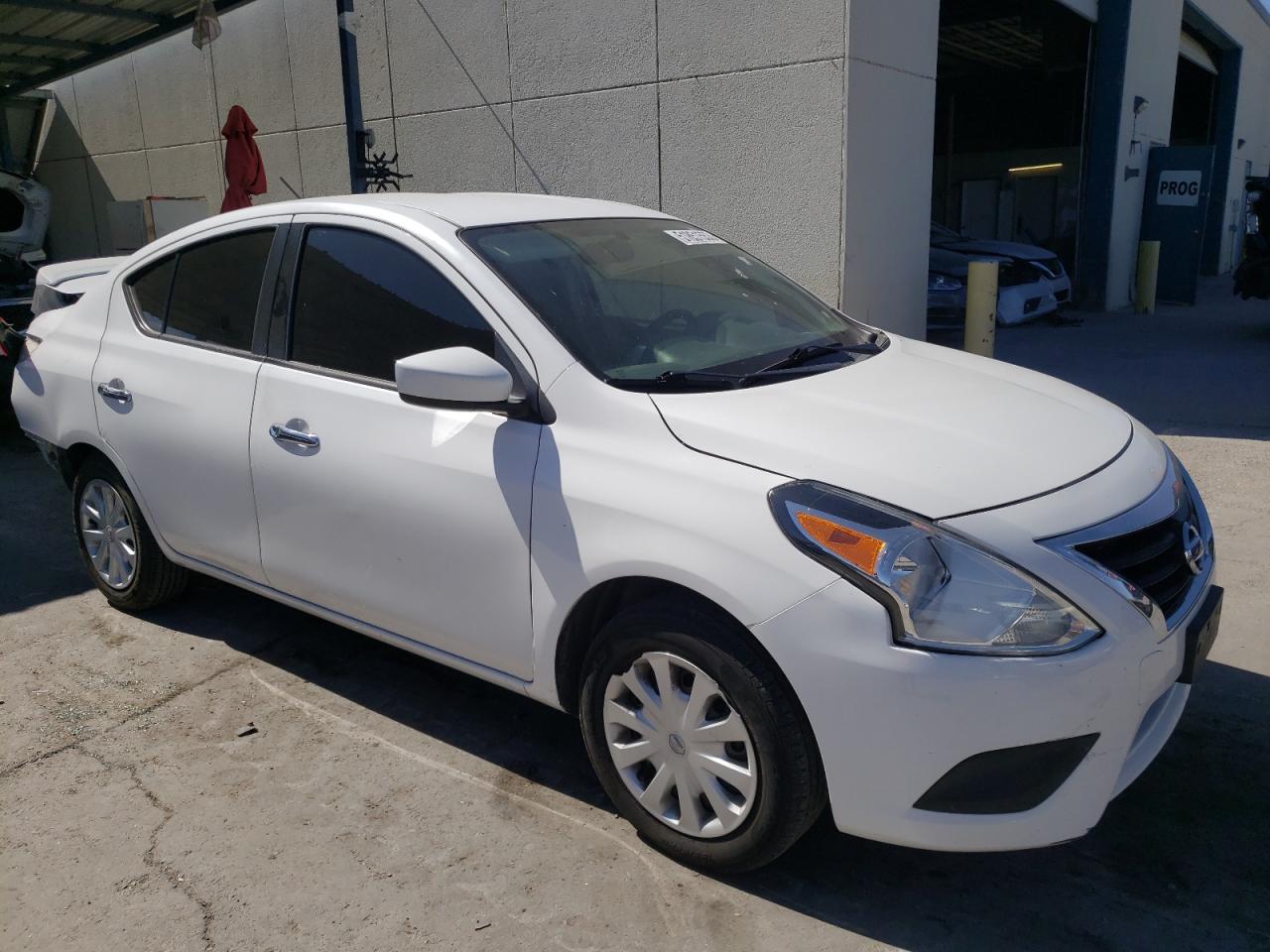 3N1CN7AP2JL807498 NISSAN VERSA 2018
