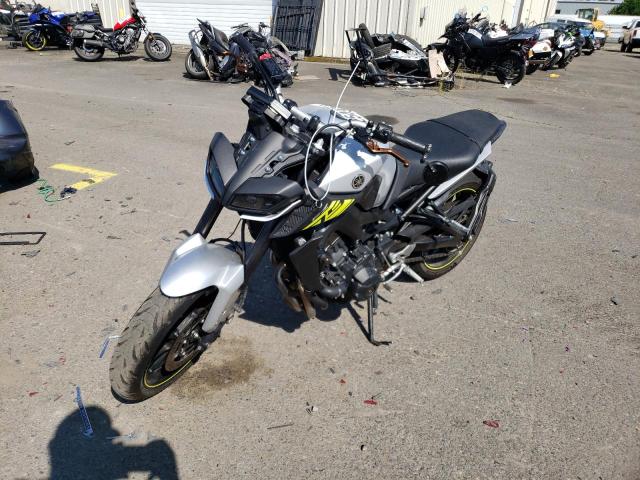 2017 YAMAHA FZ09 JYARN53E7HA000141
