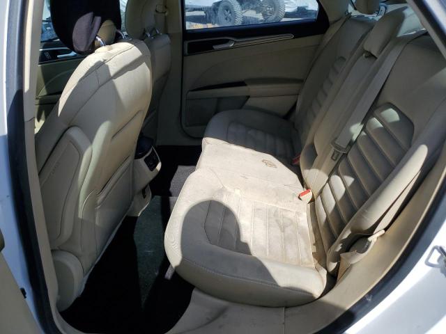 3FA6P0H71FR144842 Ford FUSION SE