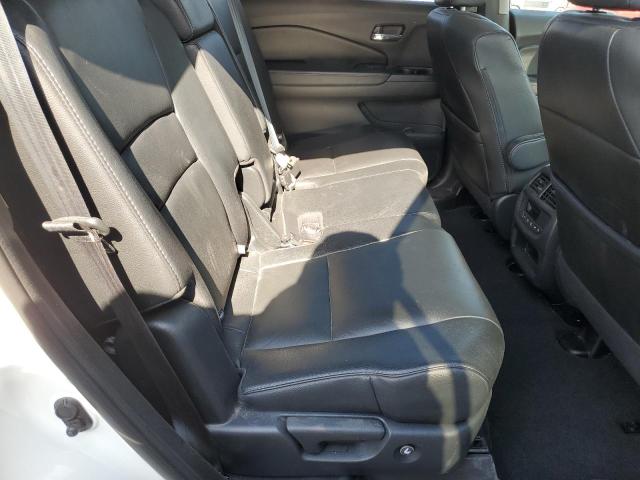 2018 HONDA PILOT EXLN - 5FNYF5H70JB007811