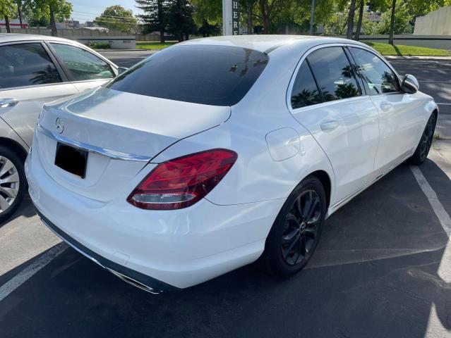 55SWF4JB3HU228389 Mercedes-Benz C 300