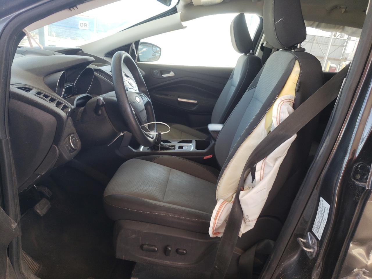 1FMCU0GD2JUA97203 FORD ESCAPE 2018
