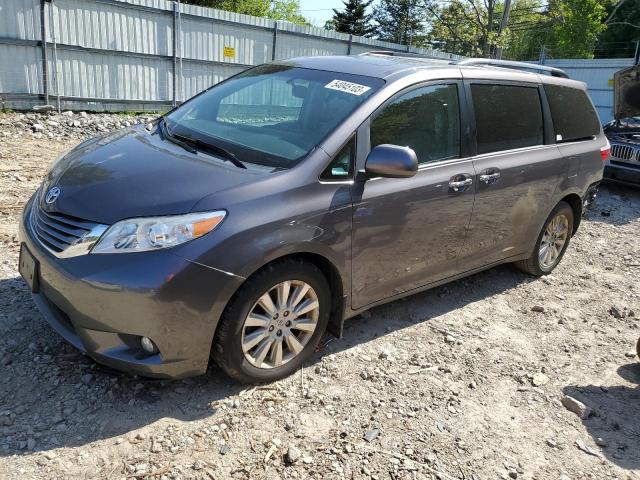 2015 Toyota Sienna XLE