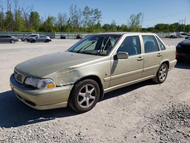 1999 Volvo S70 