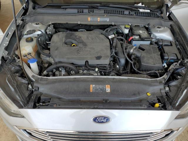 3FA6P0HD2JR209499 Ford FUSION SE