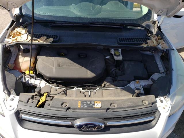 1FMCU9G96FUA83036 Ford ESCAPE SE