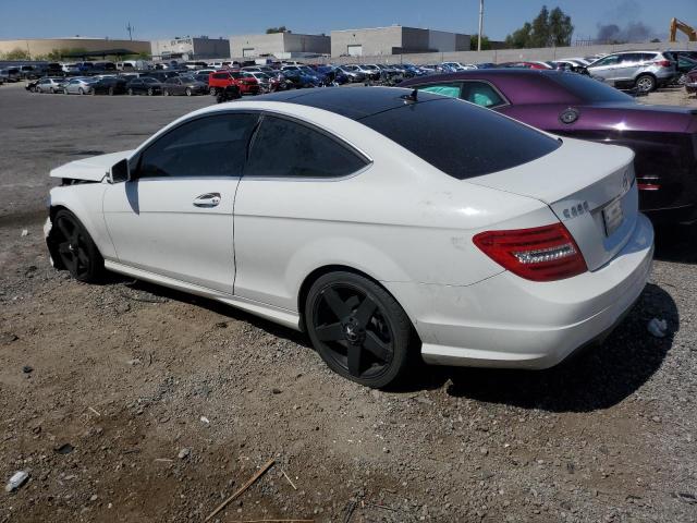 2015 MERCEDES-BENZ C 250 - WDDGJ4HB7FG390884