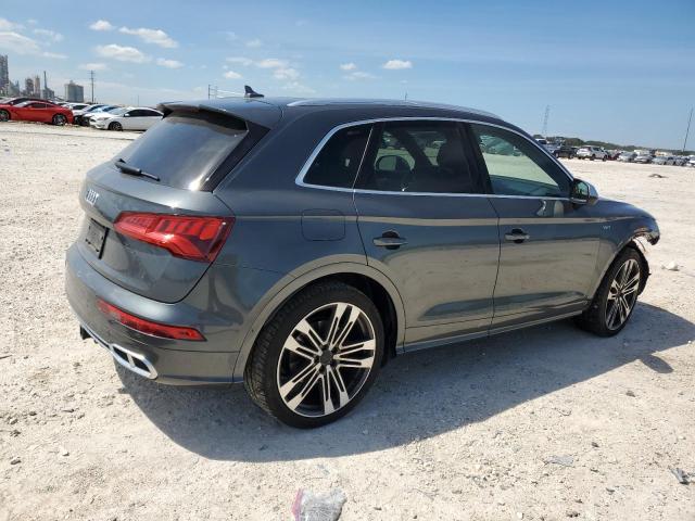 WA1C4BFY9J2139957 2018 AUDI SQ5, photo no. 3