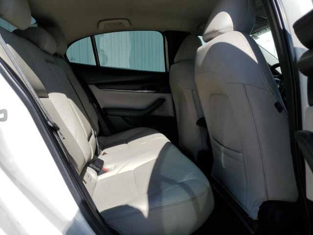 3MZBPADL8KM111939 Mazda 3 Preferred