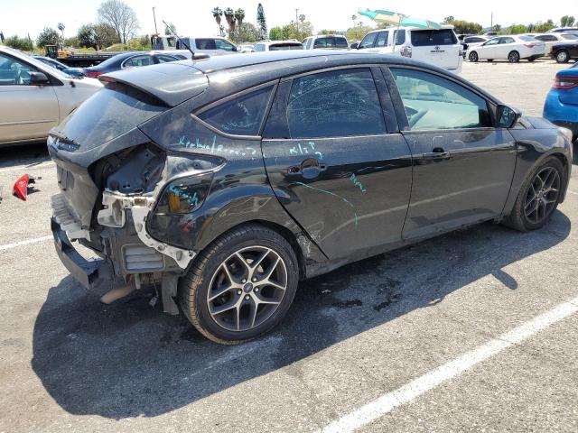 1FADP3K2XFL385917 Ford FOCUS SE