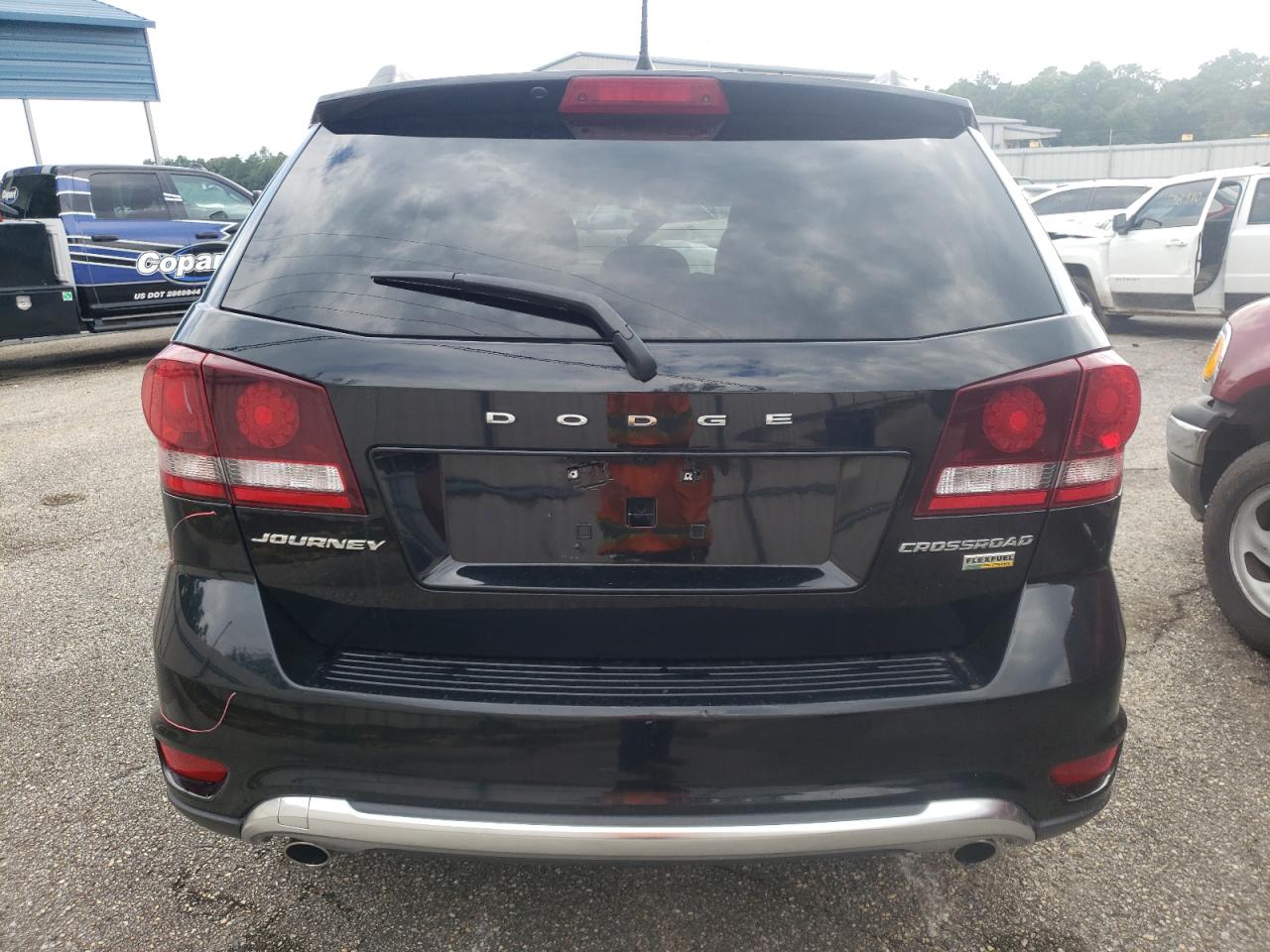 3C4PDCGG9JT475514 2018 Dodge Journey Crossroad