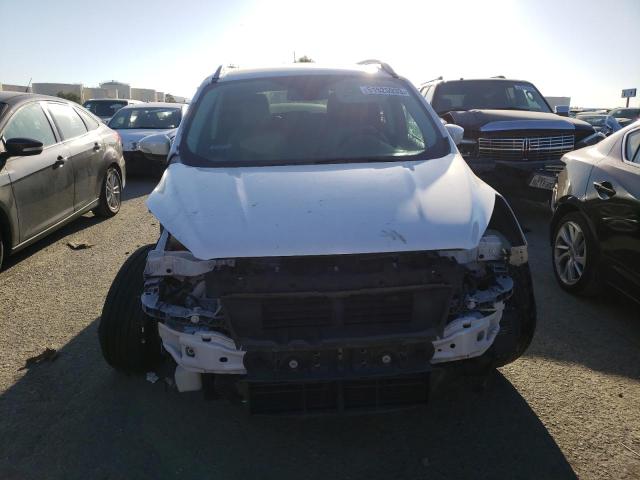 1FMCU0J99HUD77313 Ford Escape Titanium