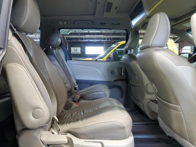 5TDDK3DCXES088996 2014 TOYOTA SIENNA, photo no. 11