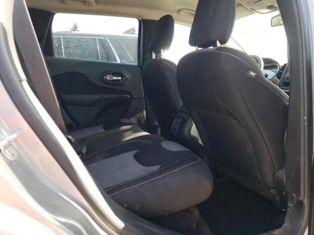 1C4PJMAS4GW290057 Jeep Cherokee Sport