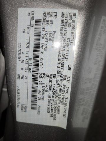 1FADP3F21JL240798 Ford FOCUS SE