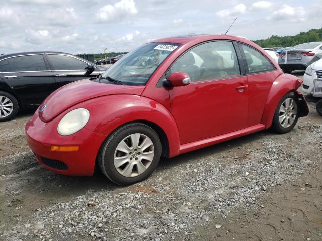 2010 Volkswagen New Beetle 