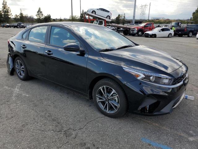 3KPF24AD1PE569602 KIA FORTE LX