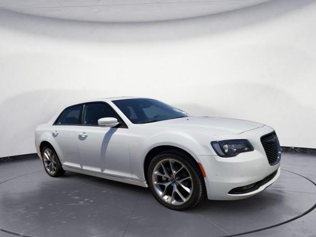 2C3CCABG8PH538430 Chrysler 300 S 4