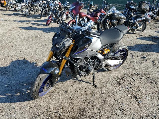 2022 YAMAHA MT09 D - JYARN72E6NA000981