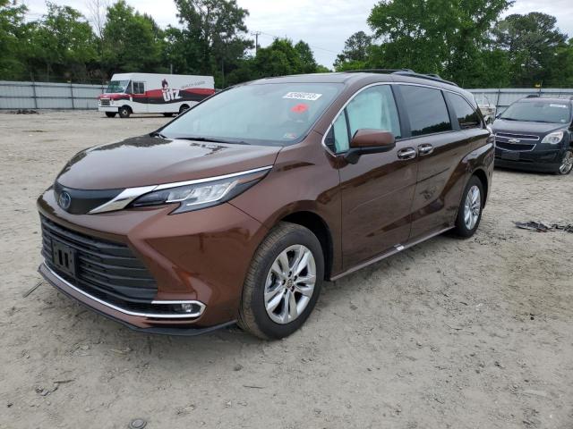 2023 Toyota Sienna XLE