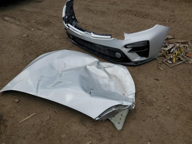 3KPF24AD5KE010367 KIA FORTE FE