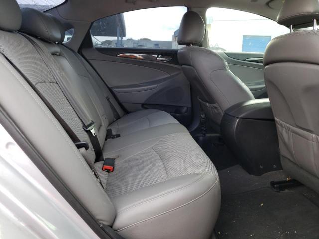 5NPEC4AC3EH856142 Hyundai SONATA SE