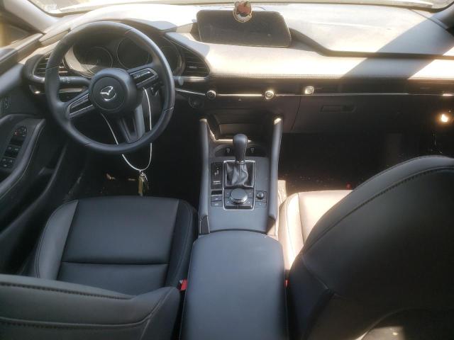 JM1BPBKL1M1400849 Mazda 3 SELECT