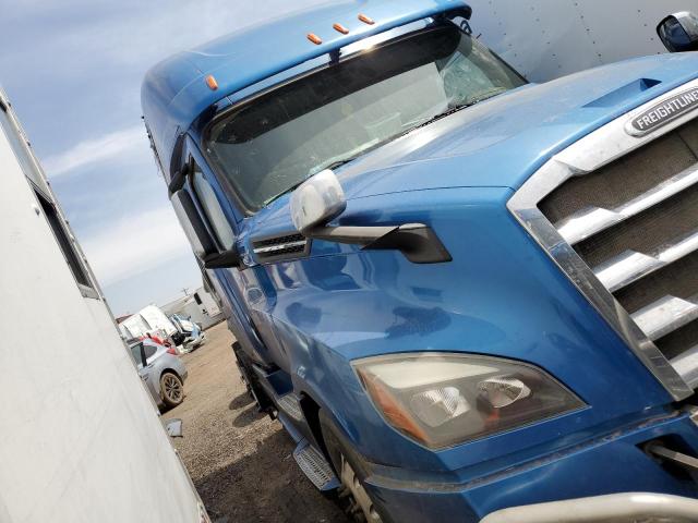 Salvage cars for sale from Copart Brighton, CO: 2019 Freightliner Cascadia 126