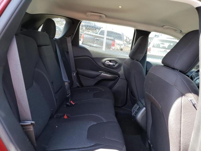 1C4PJLCB1KD340151 Jeep Cherokee Latitude