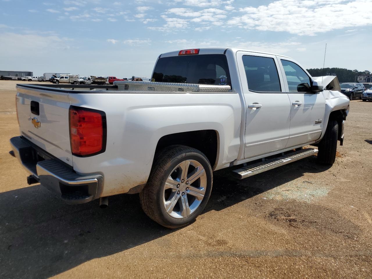 3GCPCREC2GG261357 CHEVROLET ALL Models 2016