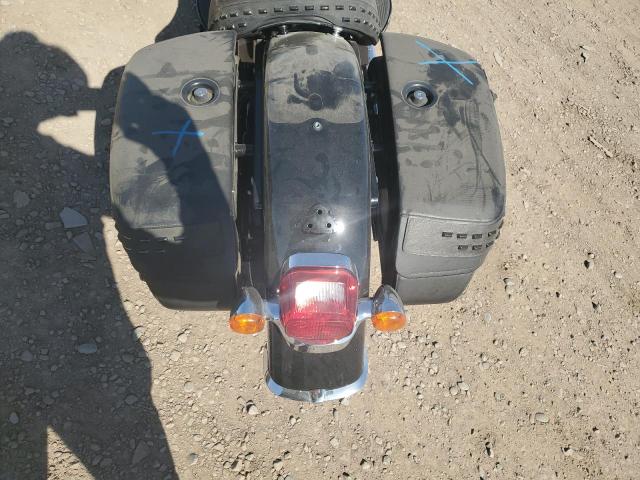 2019 HARLEY-DAVIDSON FLHC 1HD1YAJ23KB069029