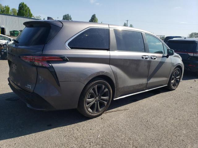 2022 TOYOTA SIENNA XSE - 5TDDRKEC7NS105001