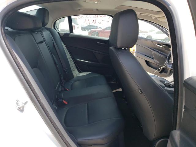 2017 JAGUAR XE PREMIUM - SAJAD4BN2HA968522