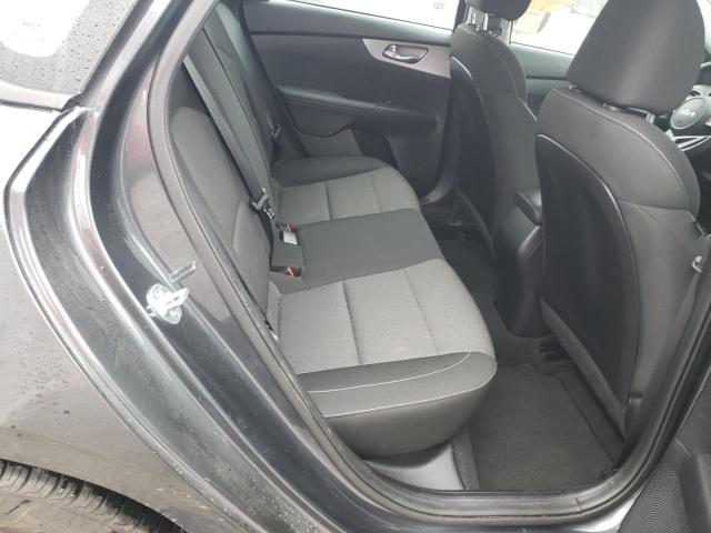 3KPF24AD9NE427124 KIA FORTE FE