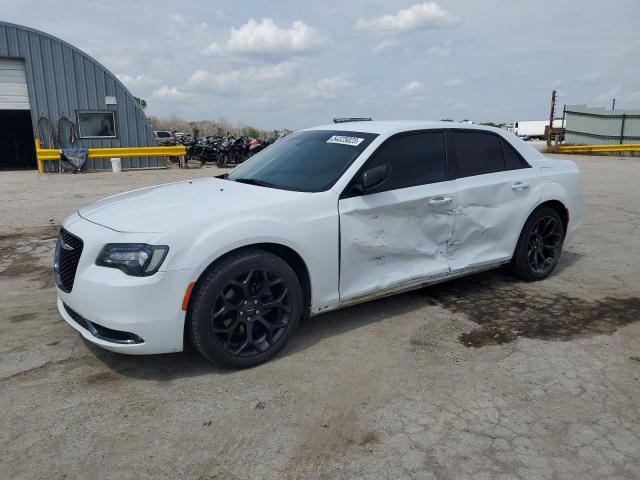 2019 Chrysler 300 Touring