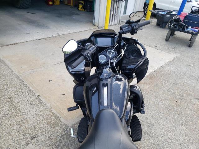 2020 HARLEY-DAVIDSON FLTRK 1HD1KZF1XLB665482