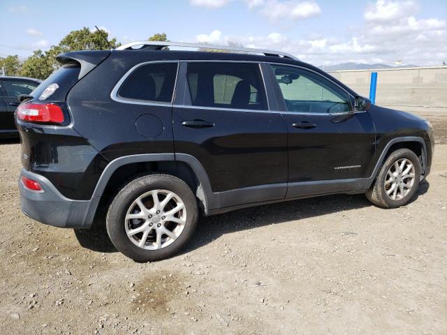 1C4PJLCB8FW790955 Jeep Cherokee Latitude