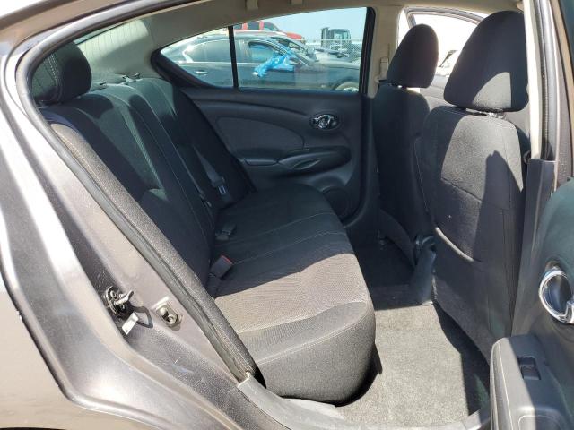 3N1CN7AP4FL818462 Nissan VERSA S