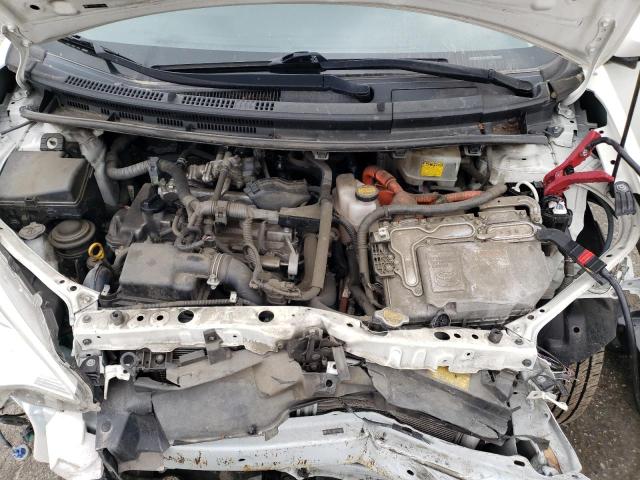 JTDKDTB31E1060926 Toyota PRIUS C