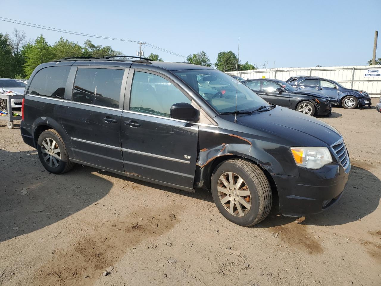 Lot #2112338015 2009 CHRYSLER TOWN & COU