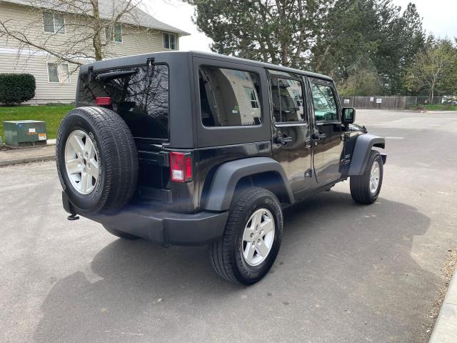 1C4BJWDG8JL881935 Jeep Wrangler Unlimited Sport
