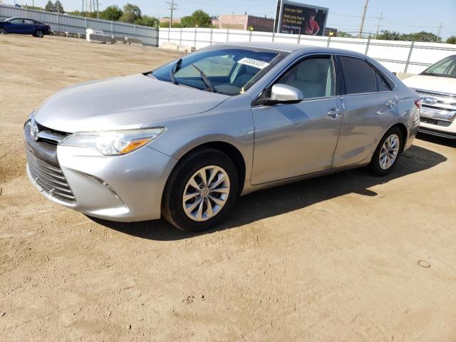 2015 Toyota Camry Hybrid 