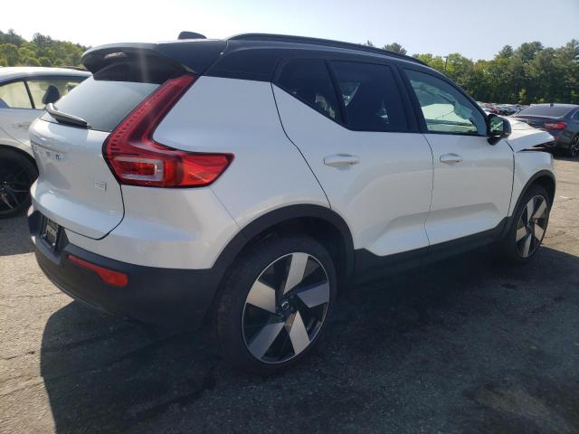 2023 VOLVO XC40 RECHA YV4ED3UM6P2046100