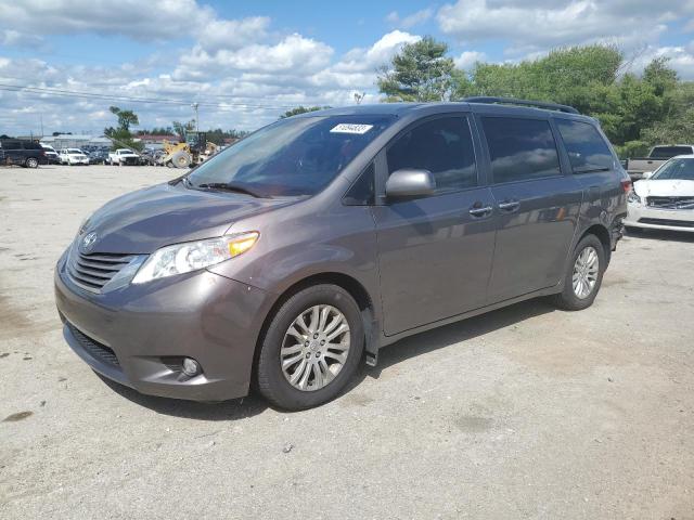 5TDYZ3DC3HS832987 2017 TOYOTA SIENNA - Image 1