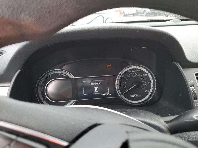 KNDCB3LC8J5138520 KIA NIRO FE
