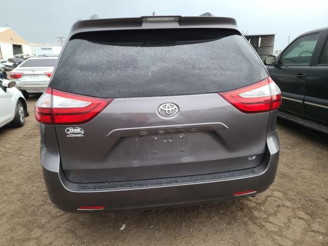 5TDKZ3DC9KS976945 Toyota SIENNA LE
